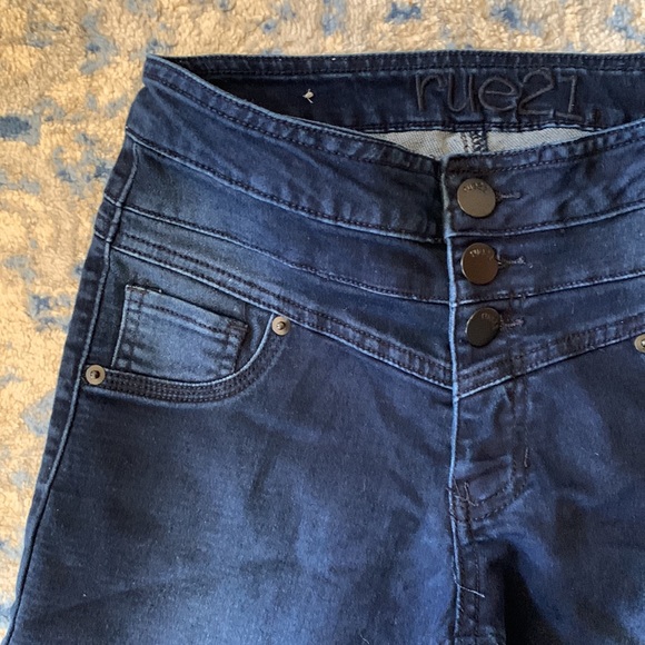 Dark Wash Rue 21 Skinny Jeans - Picture 2 of 9